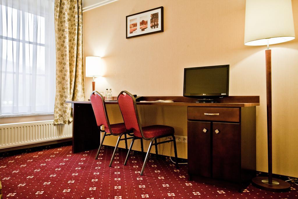 Hotel Stara Szmergielnia Bielsko-Biala Zimmer foto
